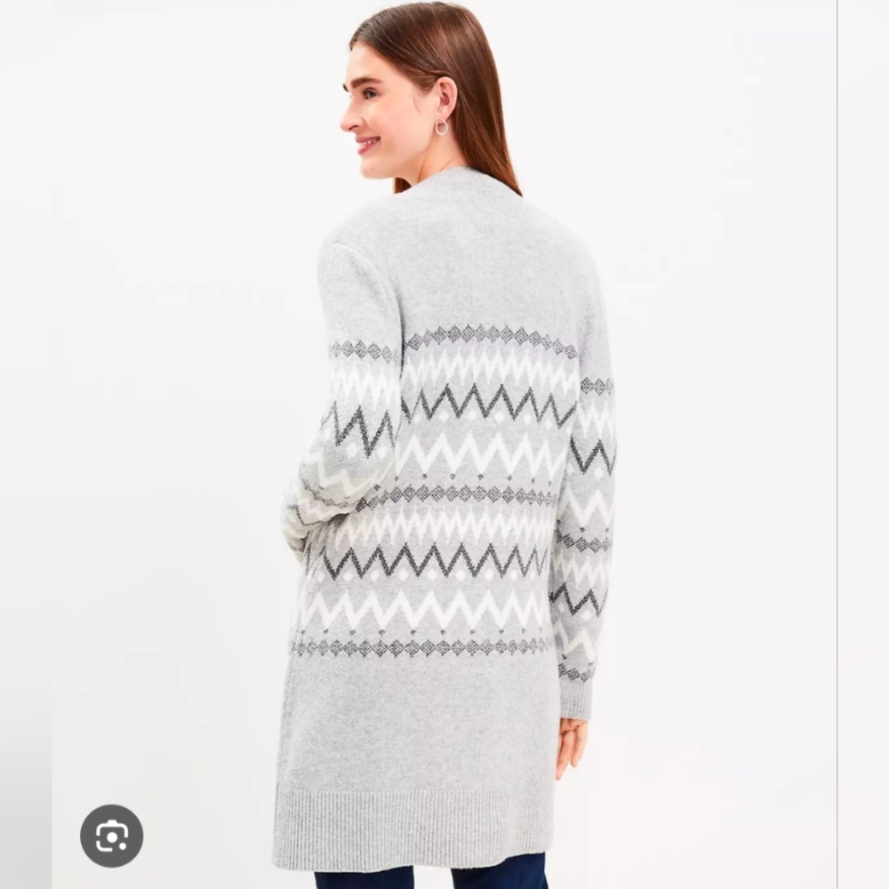 LOFT Gray and White Patterned Cardigan